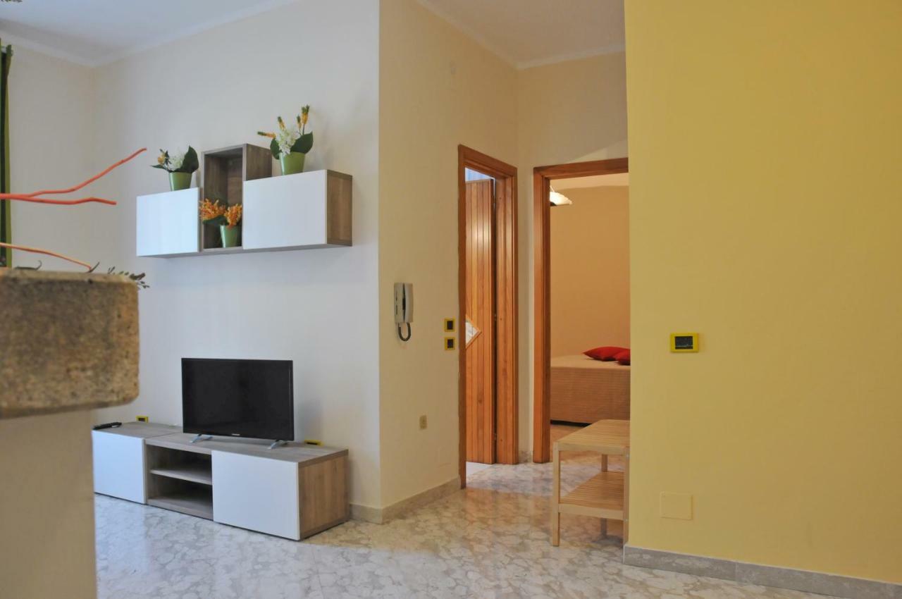 Paestum Rosae Bed & Breakfast Екстериор снимка